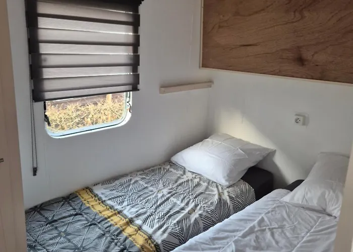 Кемпинг Mobil-home N 17 *